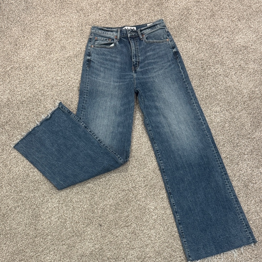 Stylish Blue Wide Leg Women's Jeans